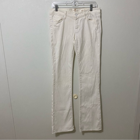 7 for All Mankind White Bootcut Jeans. Size 28. - Picture 2 of 6
